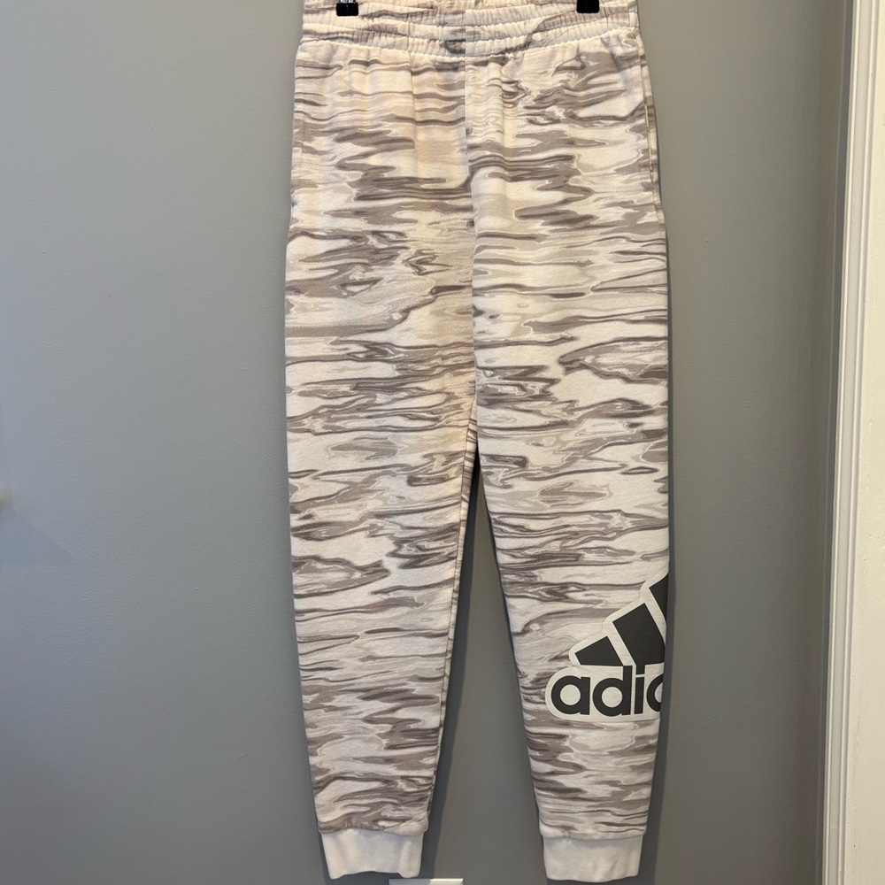Excellent Condition Adidas Kids' White and Gray Warecolor Joggers